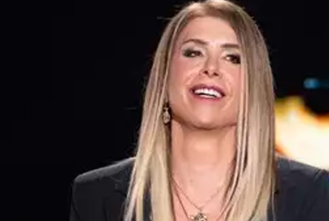 Genny Urtis: “Ero manipolata. Il seno non lo volevo, l’ho fatto per lui”