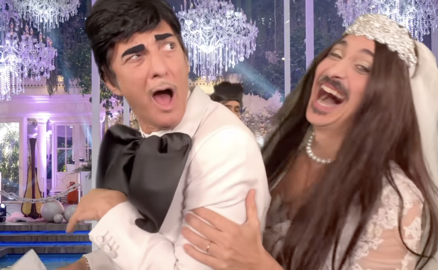 fiorello e l esilarante parodia della canzone di sal da vinci ma il finale 232 da beffa da Milleunadonna.it fiorello e l esilarante parodia della canzone di sal da vinci ma il finale 232 da beffa