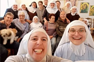 Foto tratta dal profilo Instagram @tehagoluz