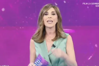 Emma D'Aquino, via da "Sabato in diretta"