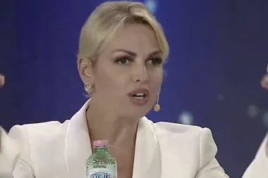 Francesca Pascale, polemica a Miss Italia