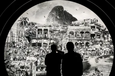 Intesa Sanpaolo, alle Gallerie d’Italia “Chi sei, Napoli?” di JR