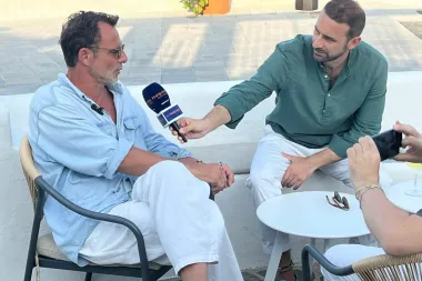 Preziosi a Salina ricorda Troisi “Leggendario, lo imitavo da piccolo”