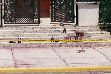 Ventotto anni fa l’omicidio di Gianni Versace davanti alla sua villa di Miami Beach