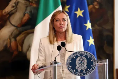 Meloni “Turismo italiano straordinario generatore di ricchezza, impegno del Governo”