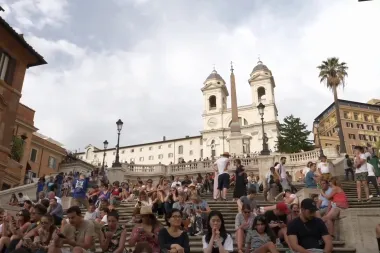 Bankitalia, a giugno aumentano le entrate turistiche