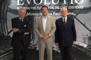 Salvini visita la mostra "Evolutio" di Webuild all'Ara Pacis di Roma