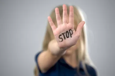 La Violenza di Genere: Oltre l’Orrore, Le Domande Che la Società Deve Farsi