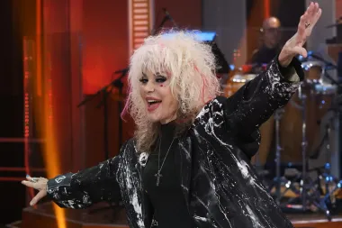 Donatella Rettore torna con “Malamocco”, il nuovo singolo in uscita il 14 novembre