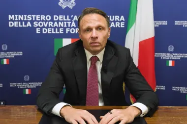 Lollobrigida “La cucina italiana è un motore e un volano economico per il turismo”