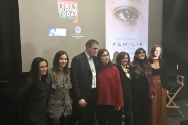 Sfida all’Oscar, Francesco Costabile a New York col coraggio di “Familia”