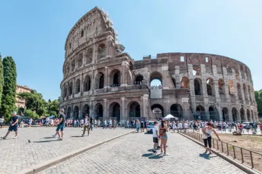 Turismo straniero da record, 271 milioni di presenze nel 2025 e spesa stimata in 57 miliardi di euro