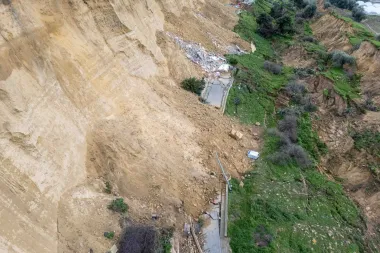 Frana Niscemi, Cucinotta: “Stiamo organizzando una raccolta fondi con attori e l’Associazione siciliani nel mondo”