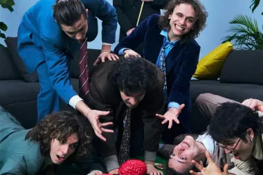 “La bomba intelligente”, il nuovo singolo dei Patagarri