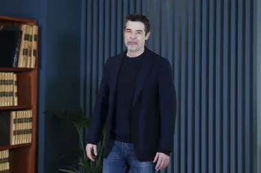 Su Rai1 arriva “Guerrieri – La regola dell’equilibrio”, Gassman: “Ho attinto dalle mie fragilità”