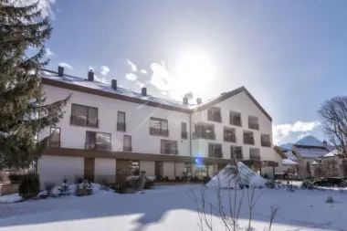Vacanze invernali a San Candido, allo Sporthotel Tyrol tra neve, benessere e relax