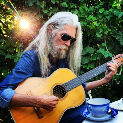 Bjorn Andresen - instagram