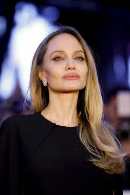 angelina-jolie-ansa