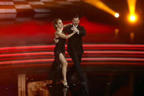 Barbara D'Urso in gara a Ballando (Ansa)