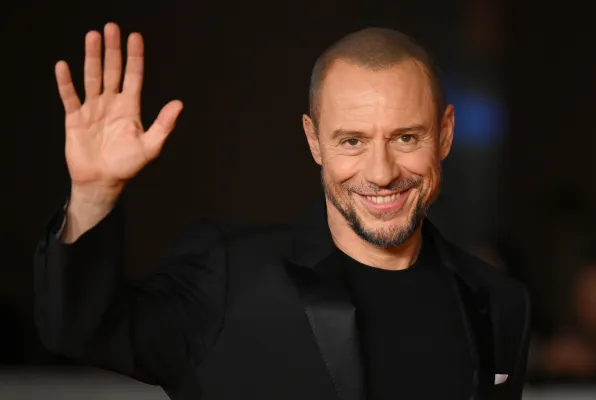 Stefano accorsi-ansa