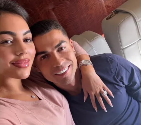 Cristiano Ronaldo e Georgina Rodriguez. Foto https://www.instagram.com/georginagio/