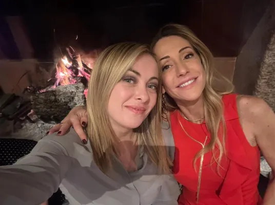 arianna-giorgia-meloni-ansa