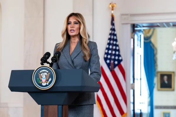 melania-trump-ansa