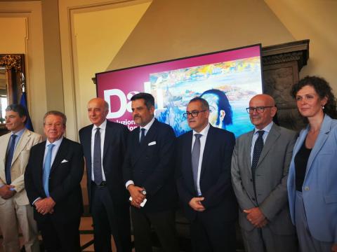 Dalì tra rivoluzione e tradizione, presentata la mostra a Roma