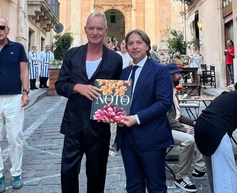 Nozze siciliane per la figlia di Sting, Fuschia Katherine Sumner sposa Maximilian Wright a Noto