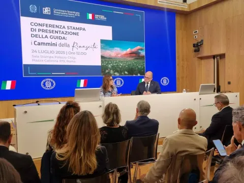 Santanchè presenta la guida “I cammini della rinascita”