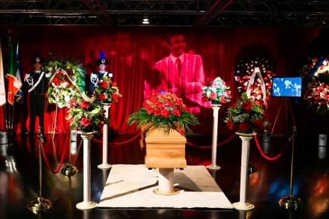 Militello in Val di Catania si prepara a dare l’ultimo saluto a Pippo Baudo