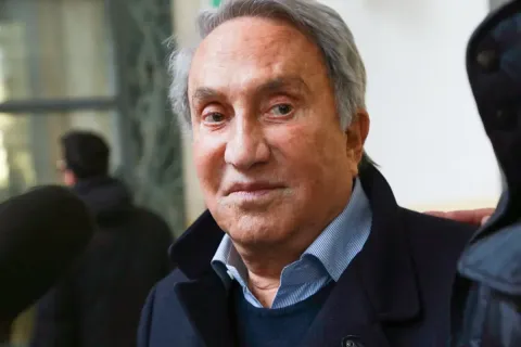 Emilio Fede ricoverato in condizioni critiche