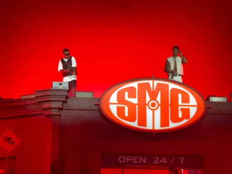 A Milano oltre 40 mila persone per il concerto di Sfera Ebbasta e Shiva