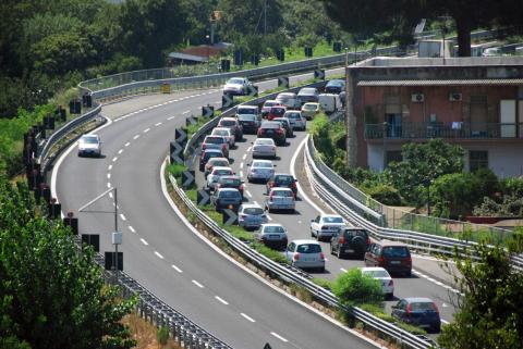 Week-end di Ognissanti, previsti quasi 26 milioni di spostamenti di autoveicoli