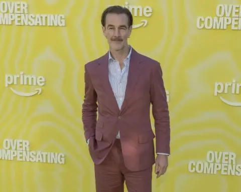 È morto a 48 anni James Van Der Beek, il protagonista di ‘Dawson’s Creek’